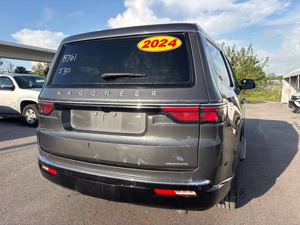 Used 2024 Gray Jeep Series III image 3