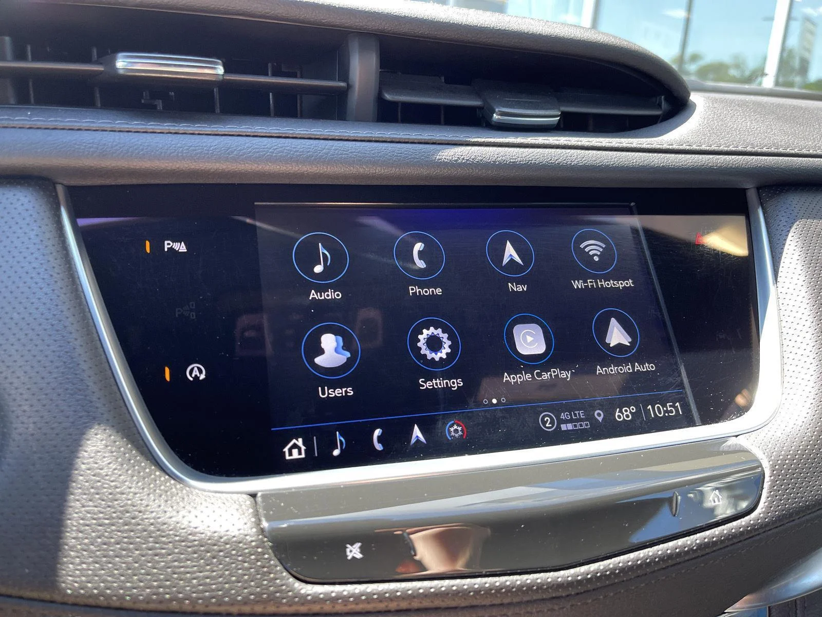 Used 2024 Emerald Lake Metallic Cadillac Sport image 30