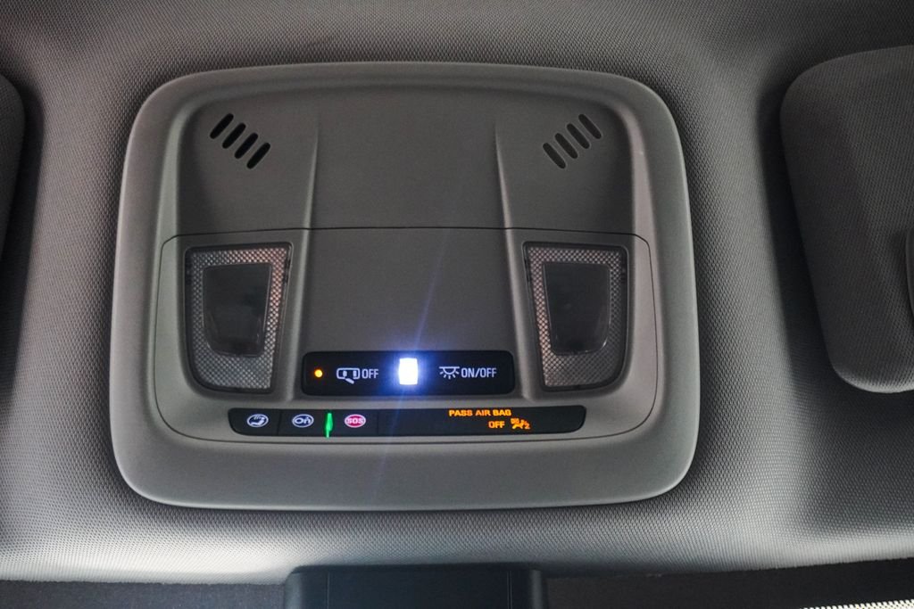 Used 2025 Gray Chevrolet LT image 23