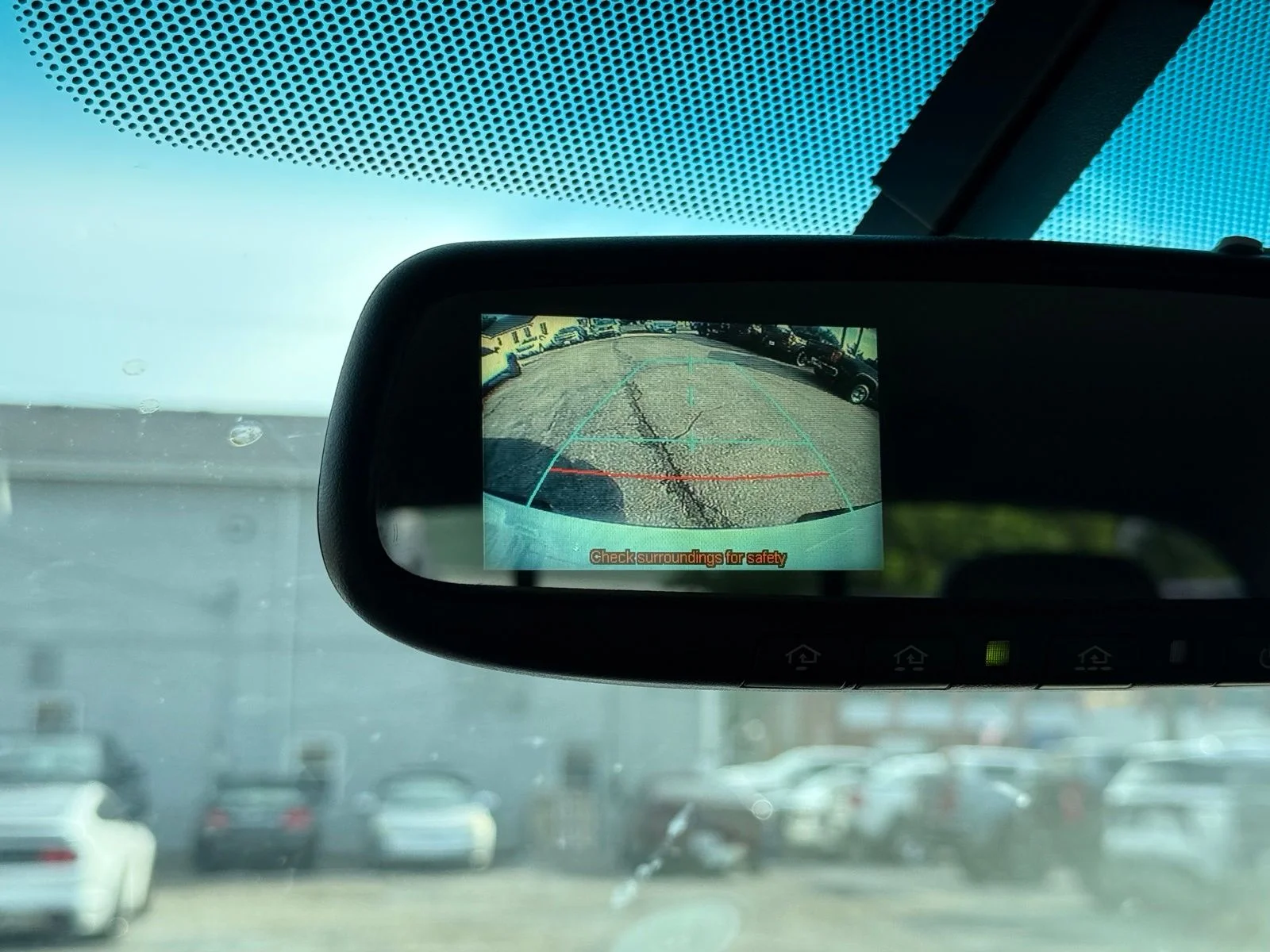 Used 2012 White Toyota Base image 30