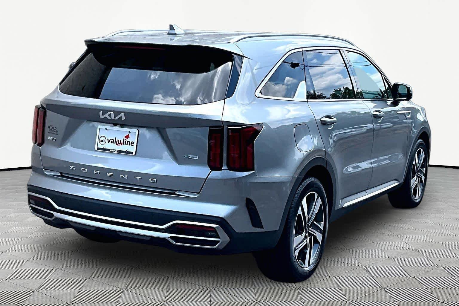 Used 2022 Steel Gray Kia SX Prestige image 13