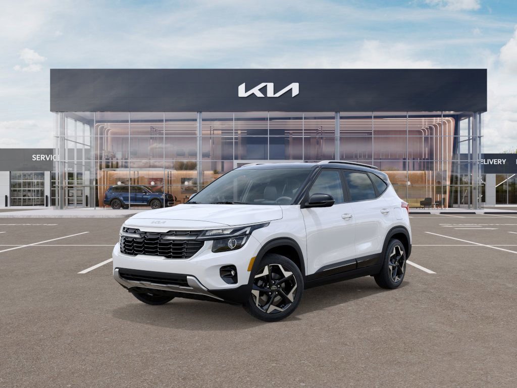 2026 Kia Seltos S photo 2