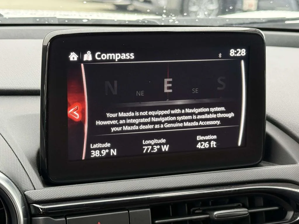 Used 2023 White Mazda Grand Touring image 3