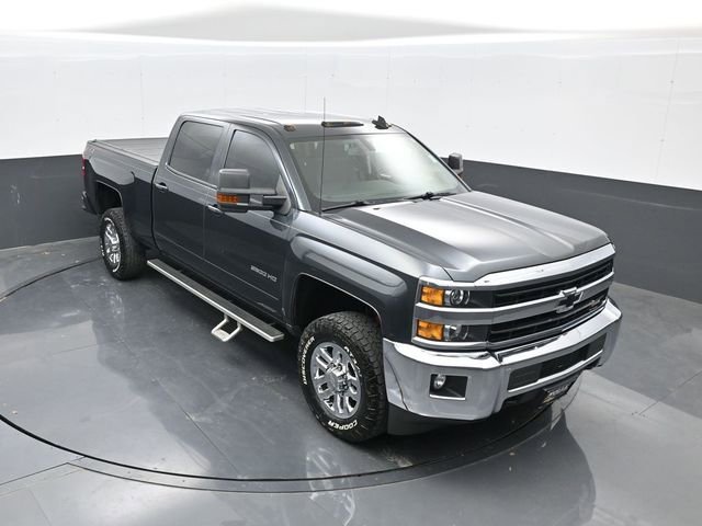 2018 Chevrolet Silverado HD LT 4WD Crew Cab Standard Box SRW's photo