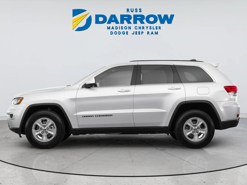 Used 2017 White Jeep Overland image 2