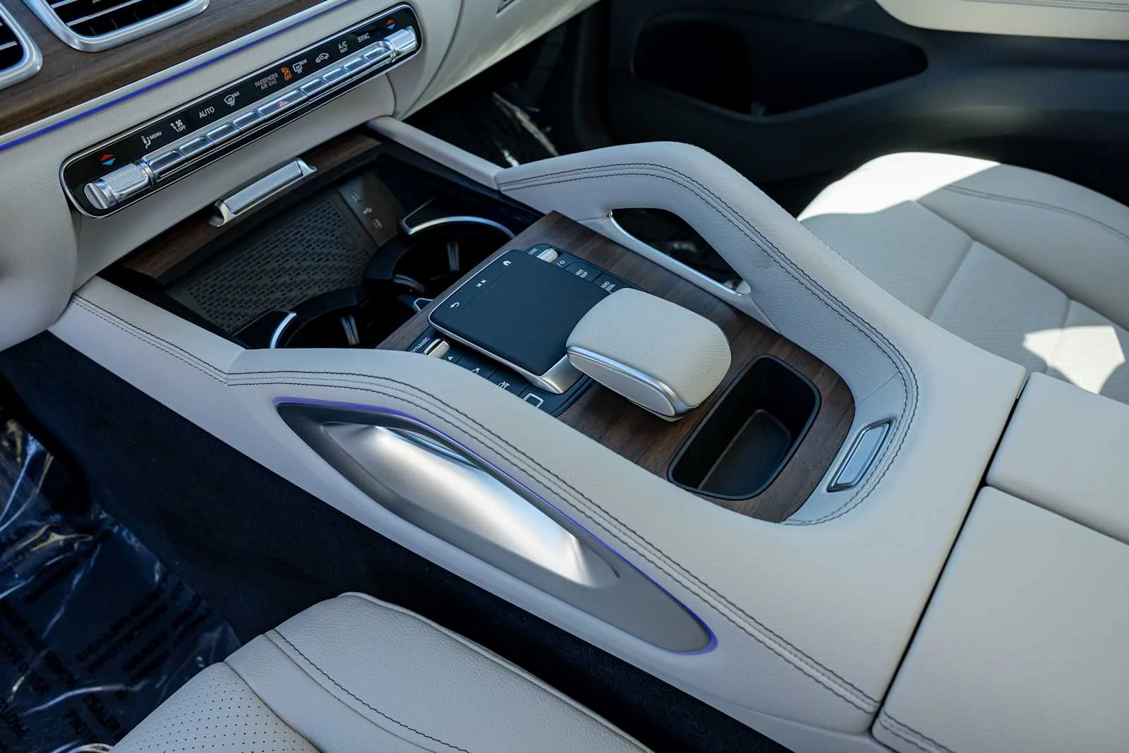New 2026 Polar White Mercedes-Benz GLE 350 image 21
