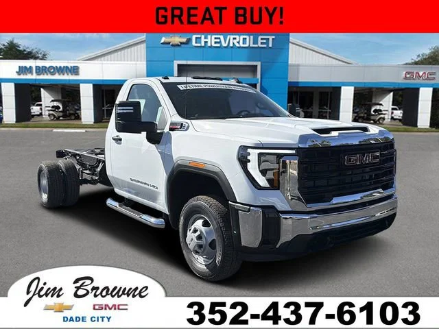 2026 GMC Sierra 3500 HD Chassis Cab Pro