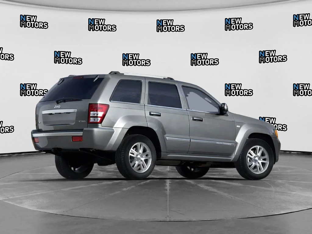 Used 2008 Red Rock Crystal Pearlcoat Jeep Limited image 4