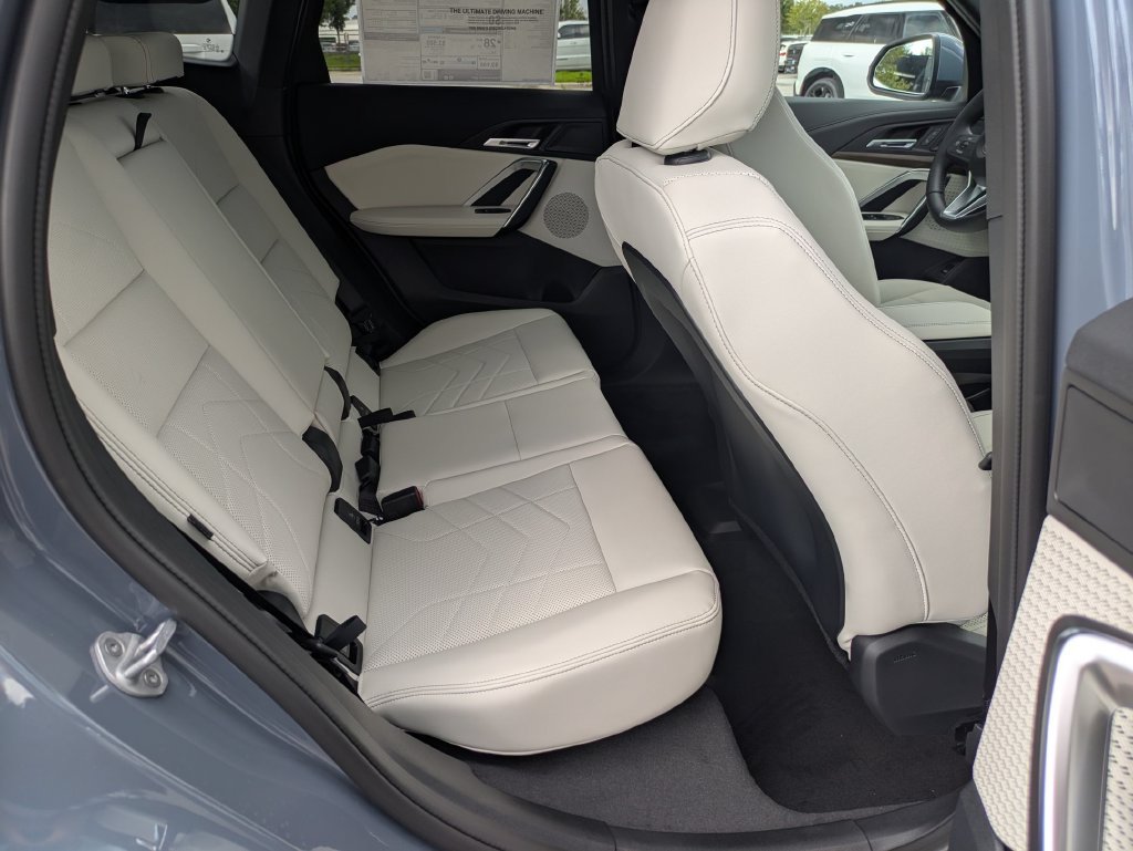 New 2027 Storm Bay Metallic BMW xDrive28i image 24