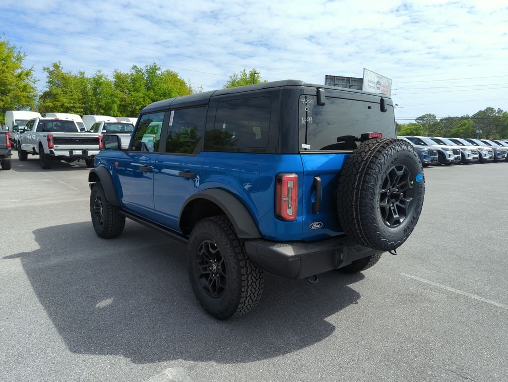 New 2026 Velocity Blue Metallic Ford Badlands® image 5