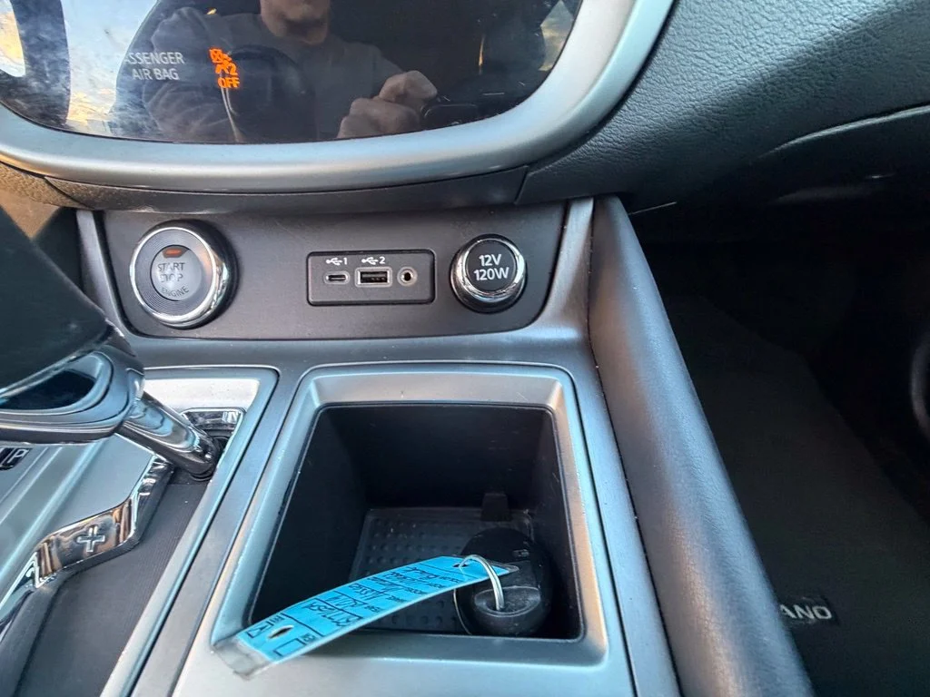 Used 2019 Black Nissan SL image 25