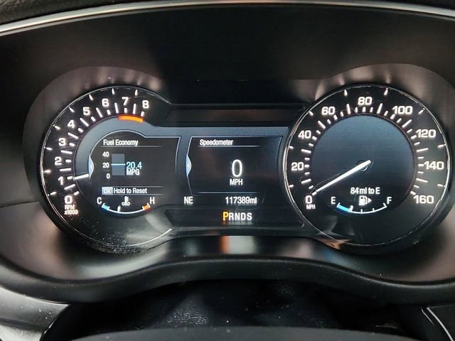 Used 2017 Gray Lincoln Reserve image 40