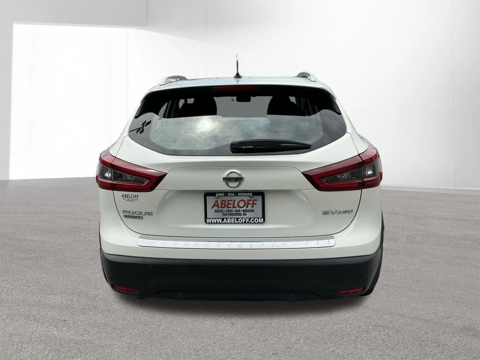 Used 2022 Pearl White Tricoat Nissan SV image 4