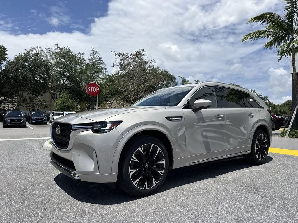 New 2026 Platinum Quartz Metallic Mazda 3.3 Turbo S Premium Plus AWD image 28