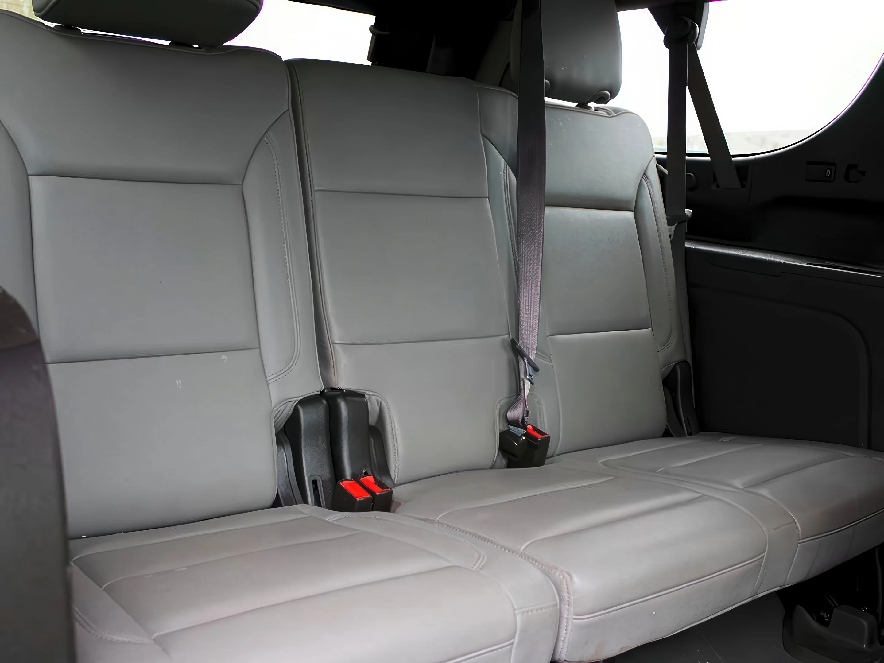 2021 Chevrolet Suburban Z71 - Photo 27