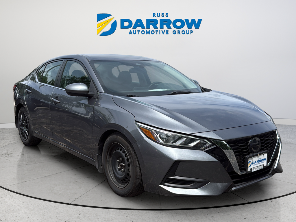 Used 2020 Gray Nissan S image 7
