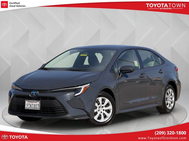 2025 Toyota Corolla Hybrid LE