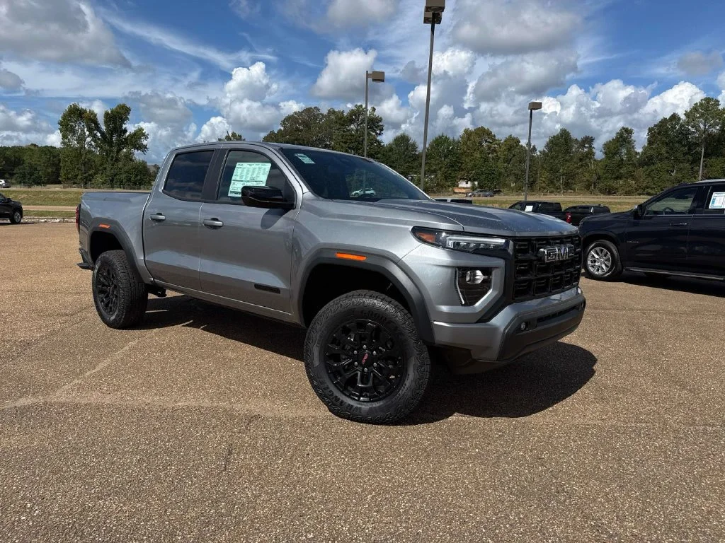 2026 GMC Canyon Elevation - Photo 1
