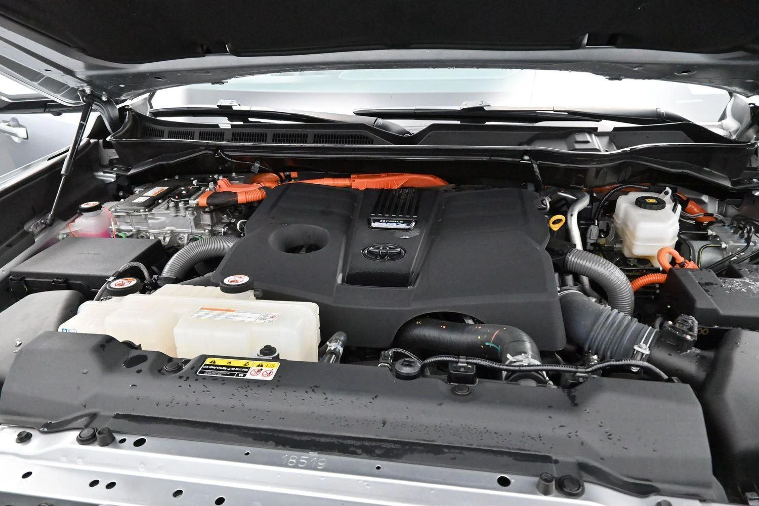 Used 2024 Celestial Silver Metallic Toyota Platinum Hybrid image 35