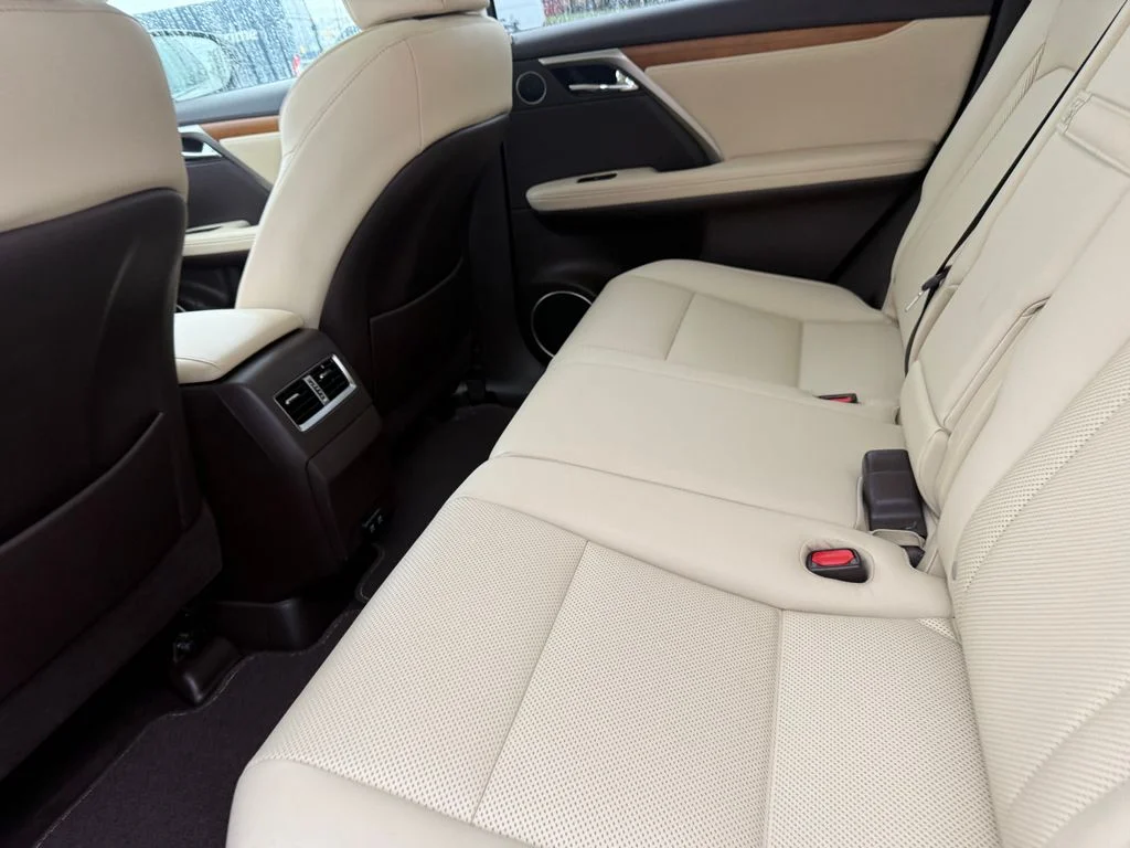 Used 2020 Beige Lexus 450h image 19
