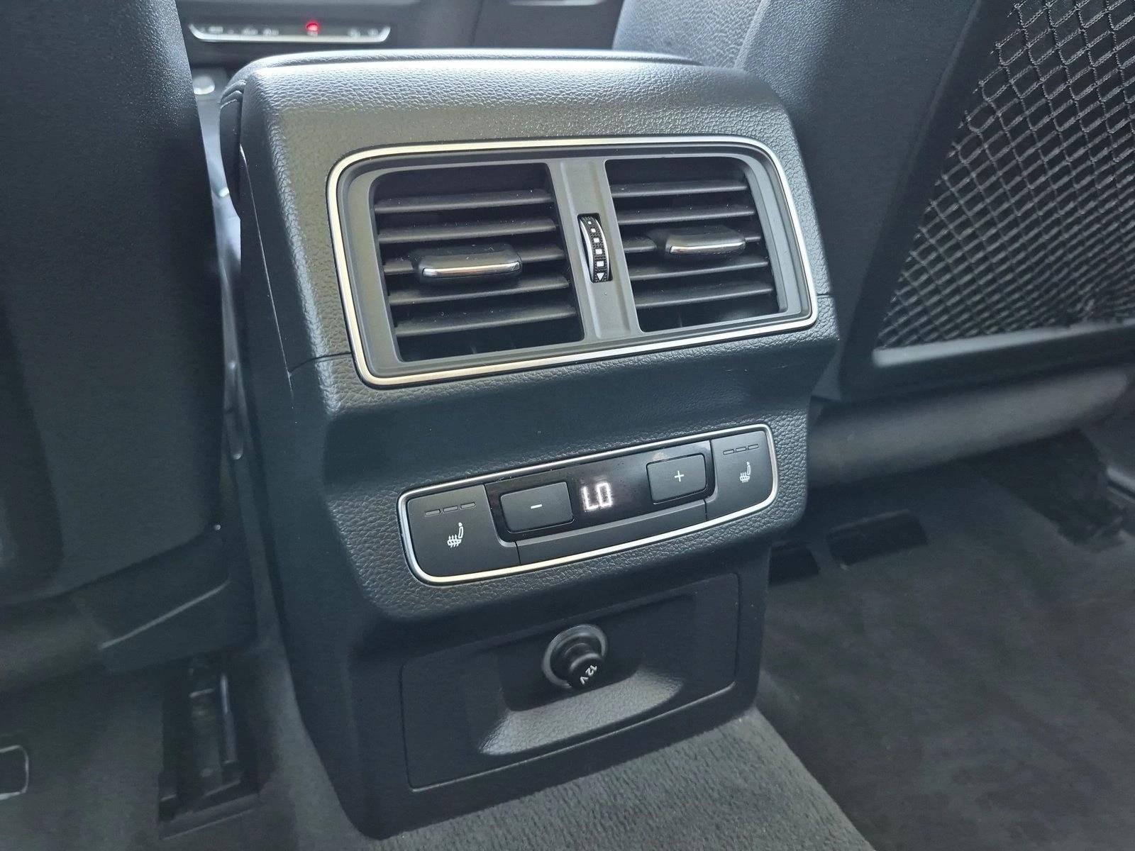 Used 2018 Silver/Gray Audi Premium Plus image 18