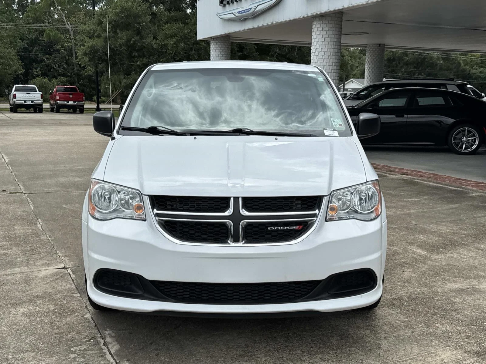 Used 2020 Dodge Grand Caravan SE with VIN 2C4RDGBG6LR183879 for sale in Thibodaux, LA
