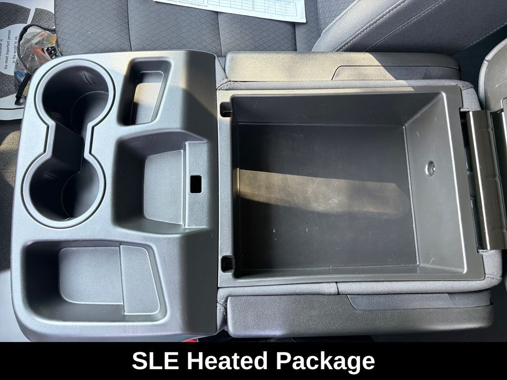 Used 2025 Silver GMC SLE image 26
