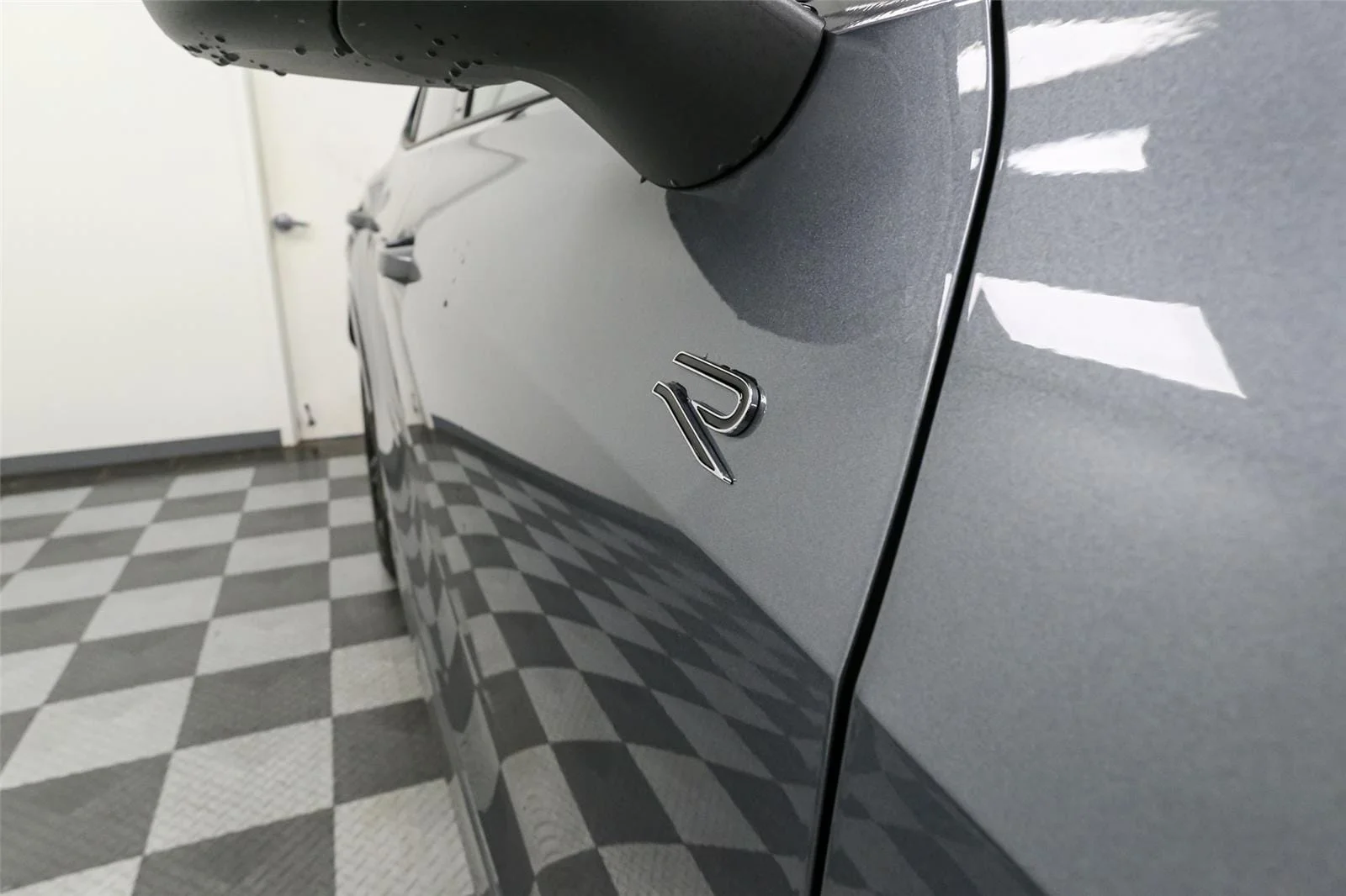 New 2026 Platinum Gray Metallic Volkswagen SE R-Line Black image 7