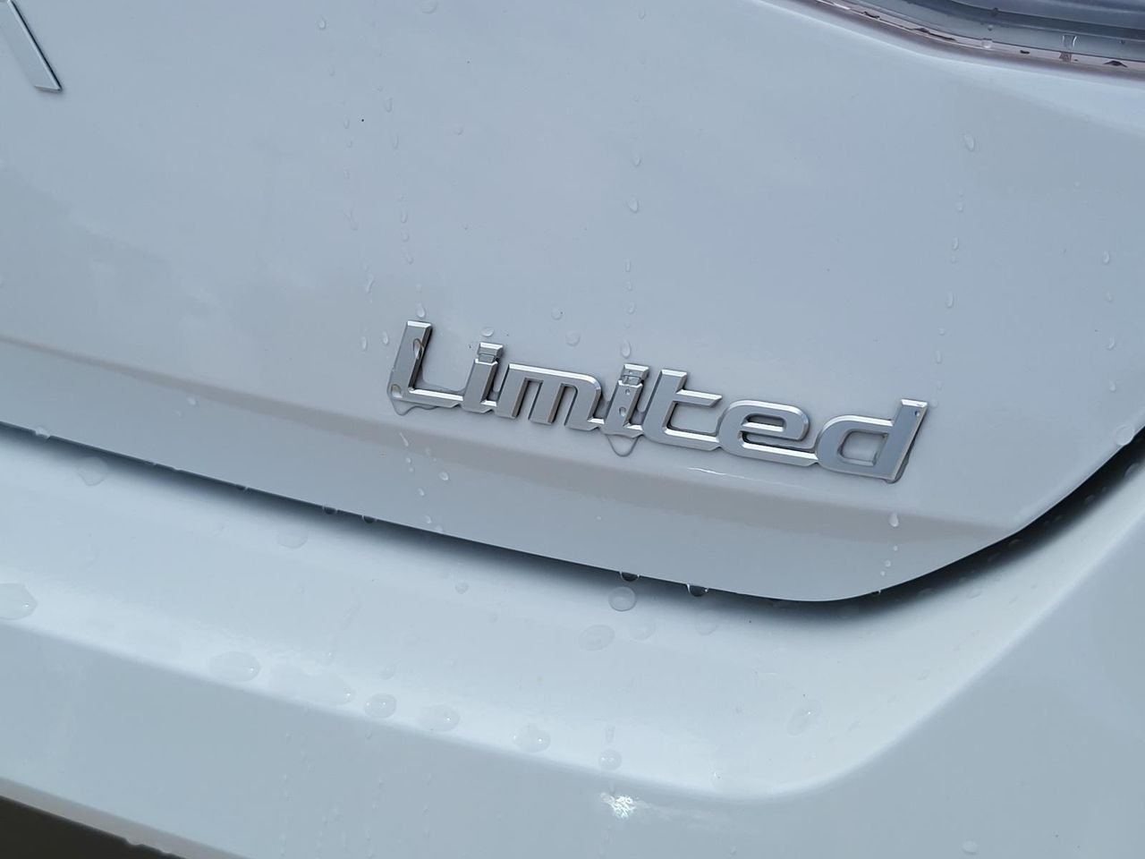 New 2026 Serenity White Pearl Hyundai Limited image 6