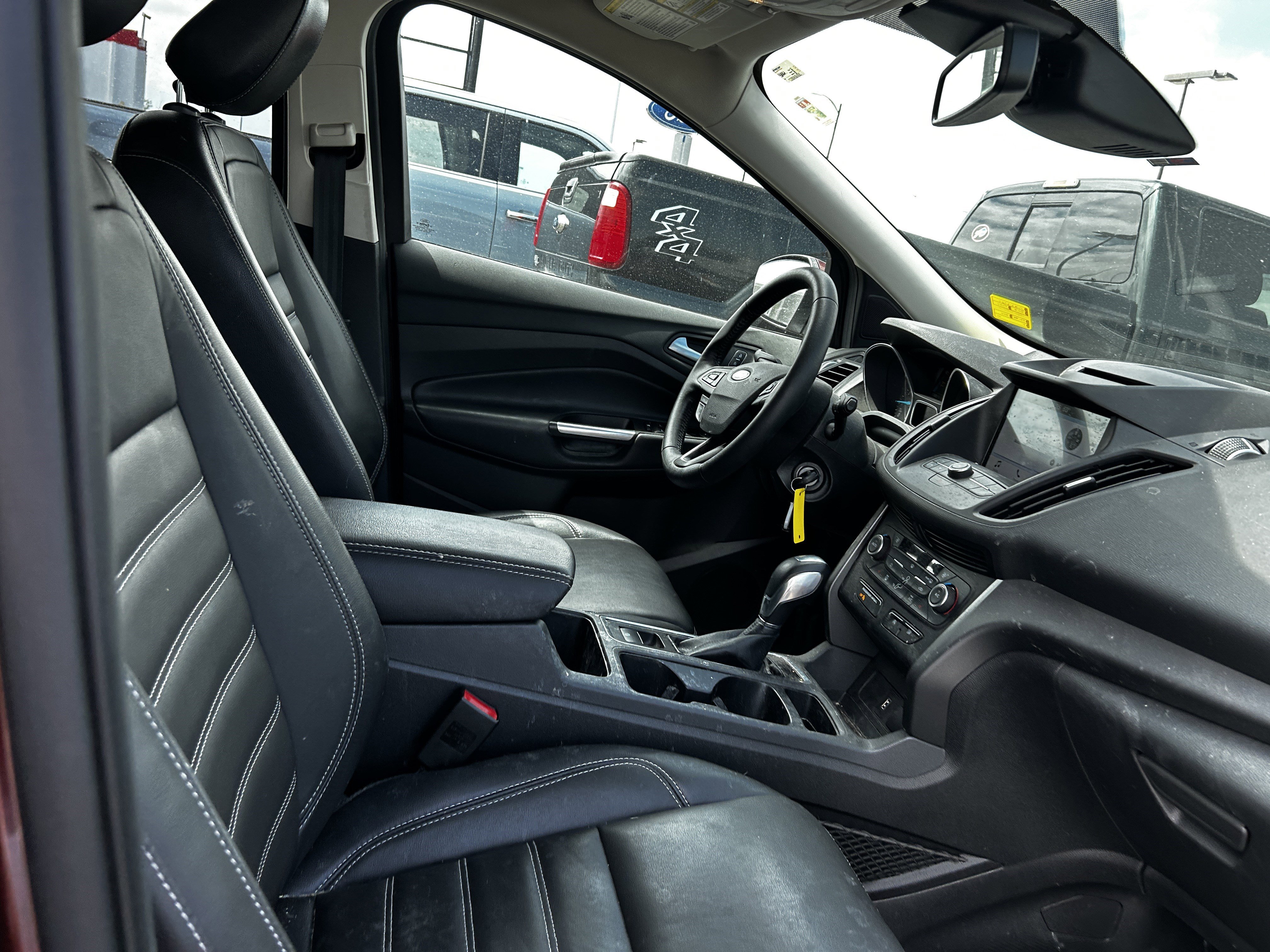 Used 2018 Cinnamon Glaze Ford SEL image 11