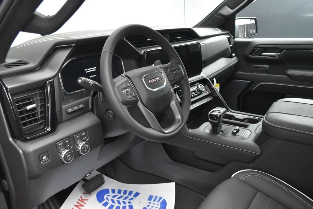 2026 GMC Sierra 1500 AT4X - Photo 18