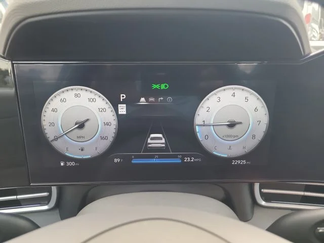 Used 2025  Hyundai SEL Convenience image 29