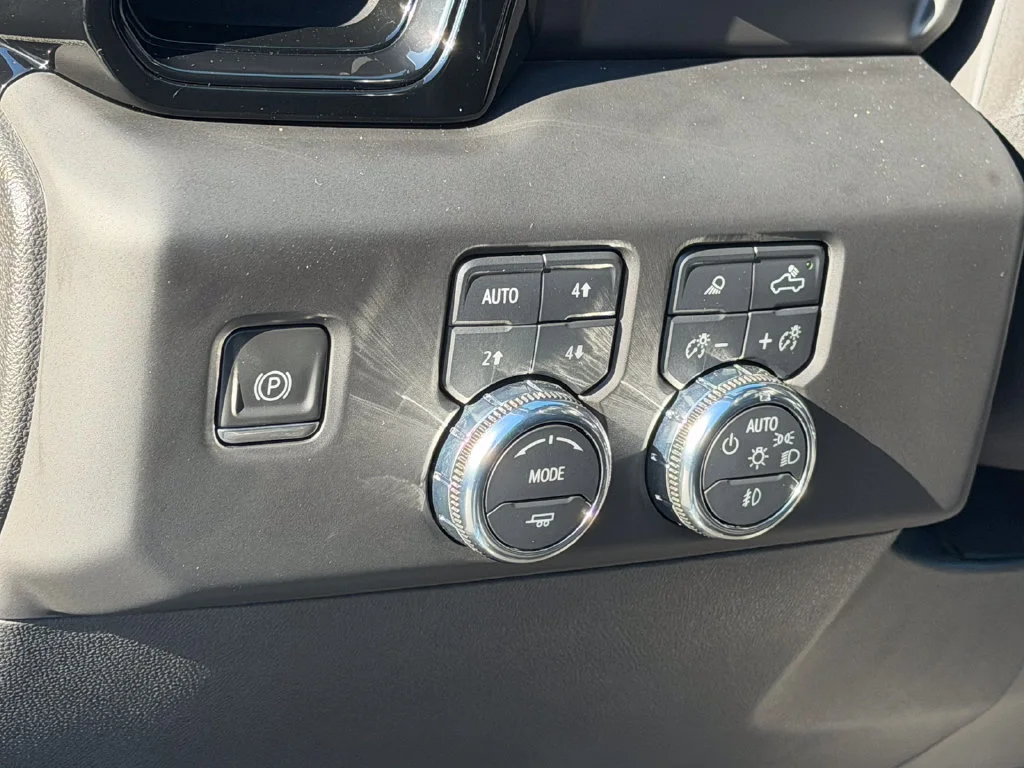 2022 GMC Sierra 1500 AT4X - Photo 33