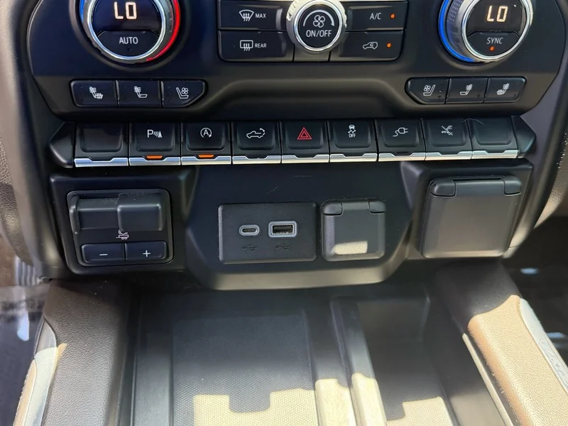 Used 2019 SHADOW GRAY METALLIC Chevrolet LTZ image 15