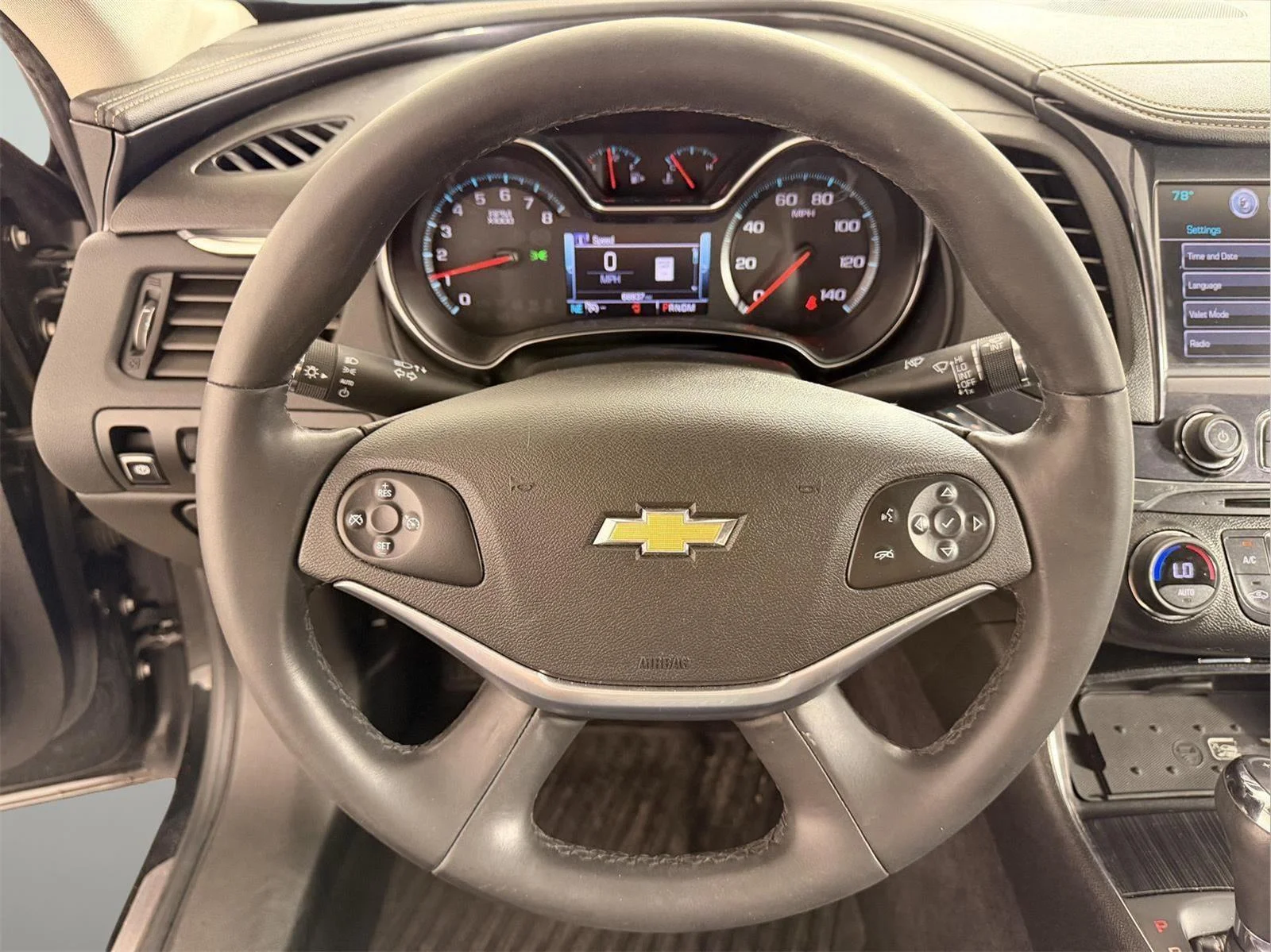 Used 2018 MOSAIC BLACK METALLIC Chevrolet Premier image 26