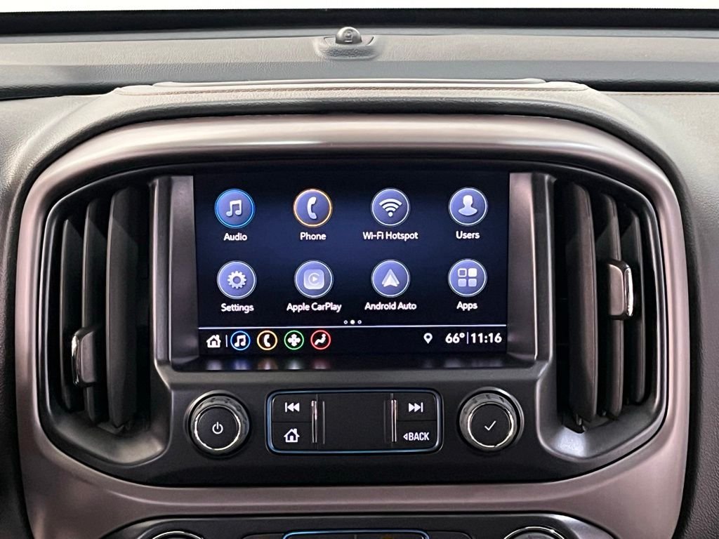 Used 2022 White GMC AT4 w/Leather image 20