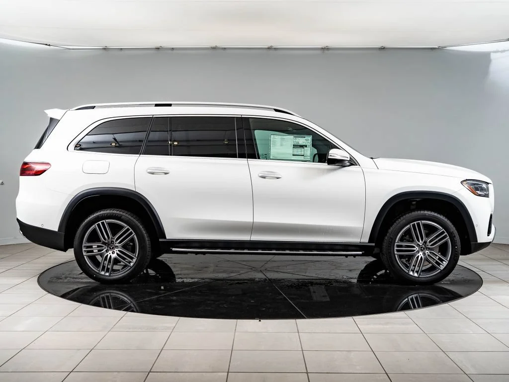 New 2026 Polar White Mercedes-Benz GLS 450 image 11