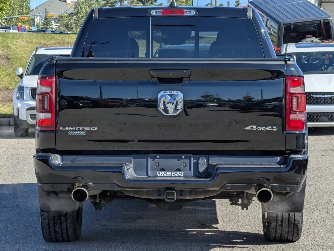 Used 2023 Black RAM Limited - - 4x4 - Pano Sunroof - 14.4 Uconnect NAV - 360 Camera & More! image 7