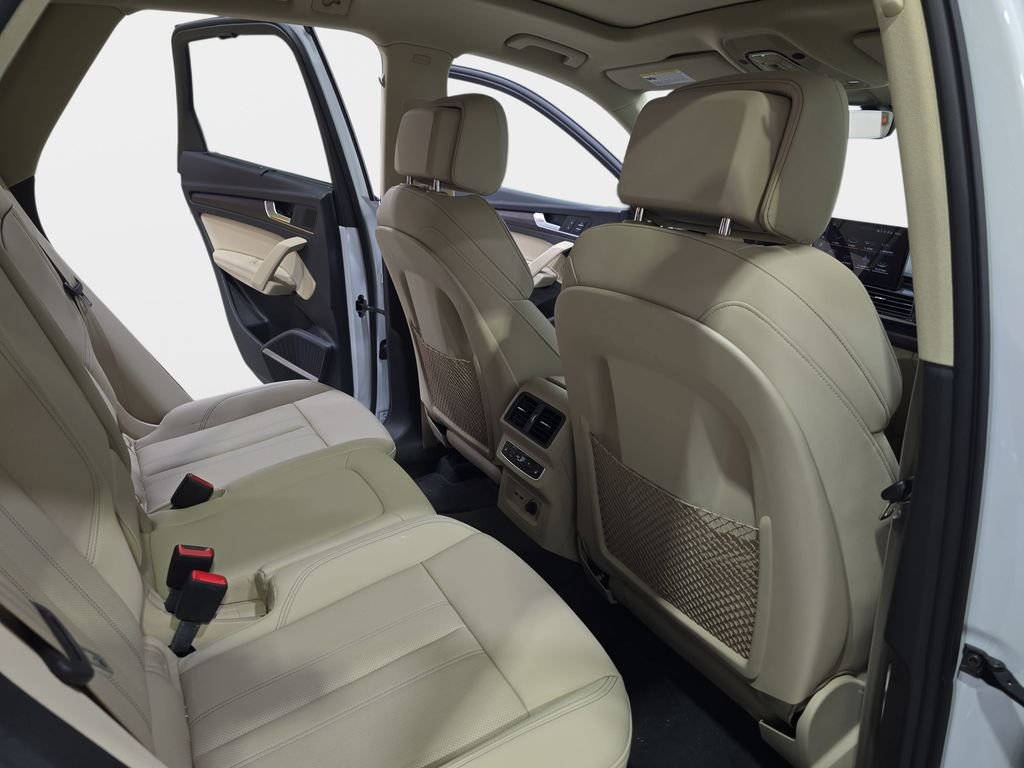 Used 2023 White Audi 45 S line Prestige image 13