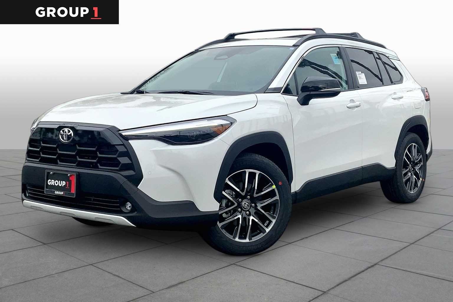 2026 Toyota Corolla Cross XLE FWD's photo
