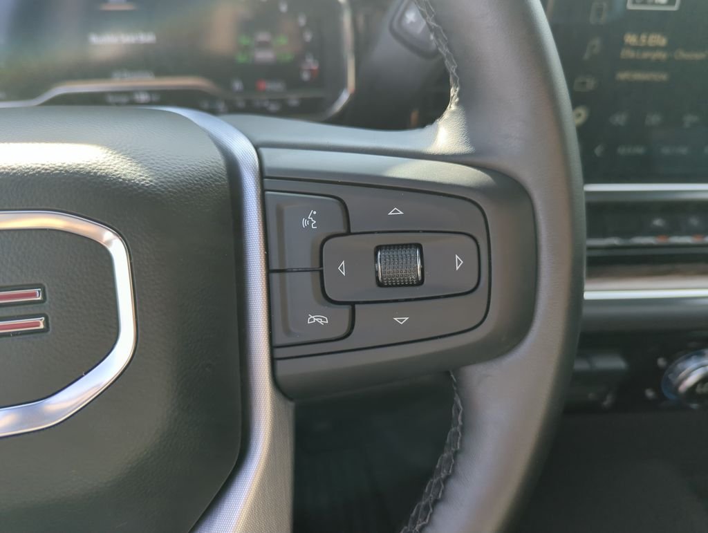 Used 2025 Black GMC Elevation image 22
