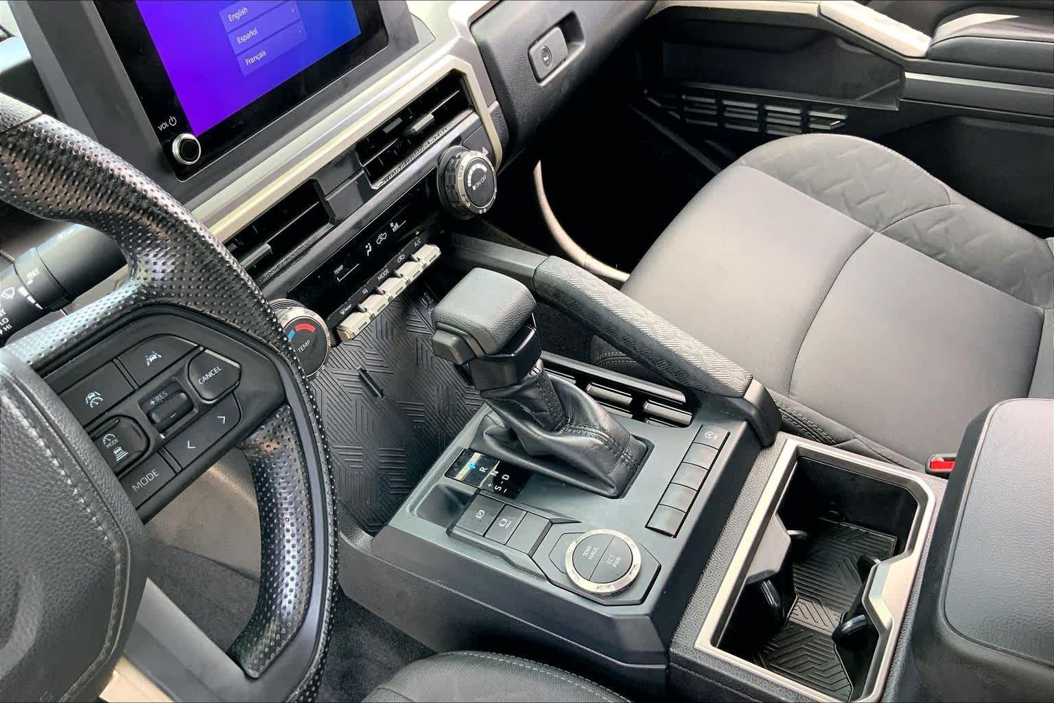 Used 2025 Ice Cap Toyota SR5 image 16