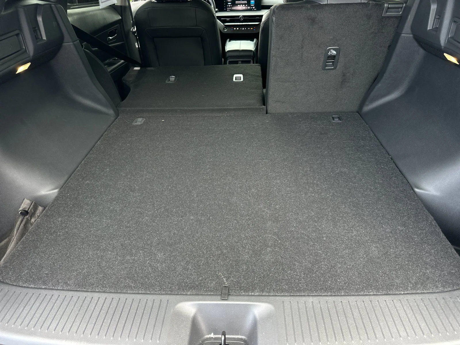 Used 2025 Gun Metallic Nissan SV image 14