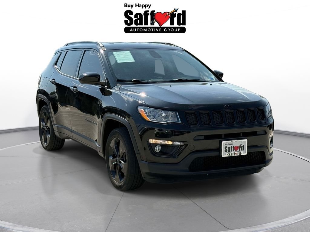 Used 2018 Black Jeep Latitude image 9