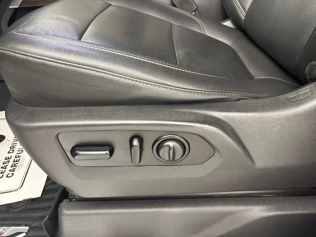 2021 Chevrolet Silverado 1500 RST - Photo 17
