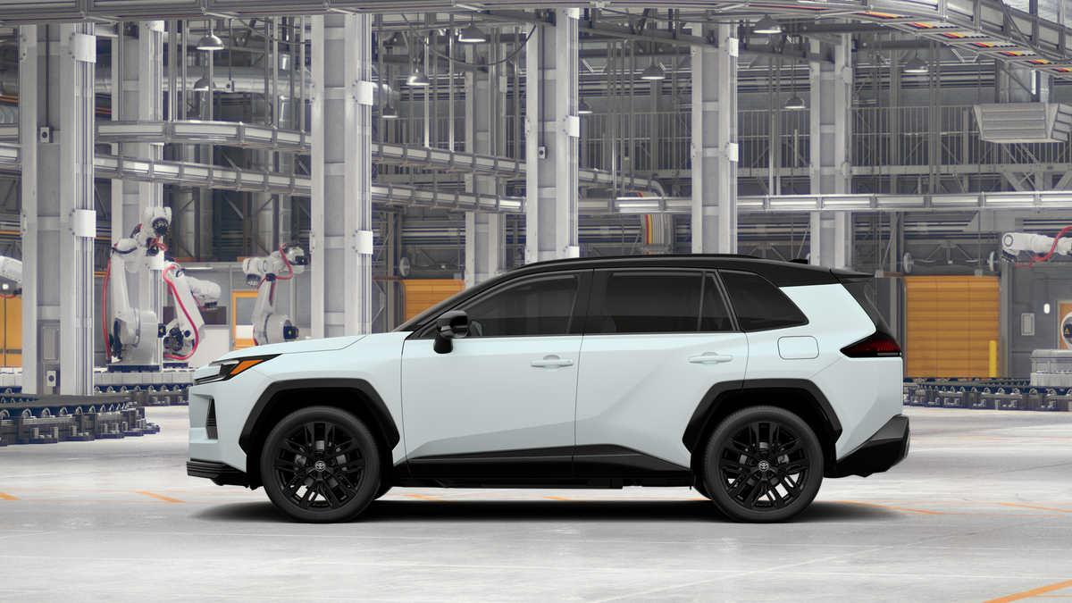 New 2026 Wind Chill Pearl w/Black Roof Toyota XSE image 6
