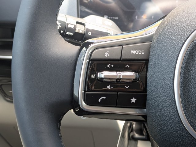 New 2026 Ivory Silver Kia SX Prestige image 33