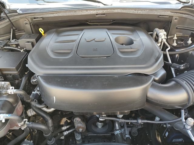 Used 2021 Black Jeep Laredo X image 30
