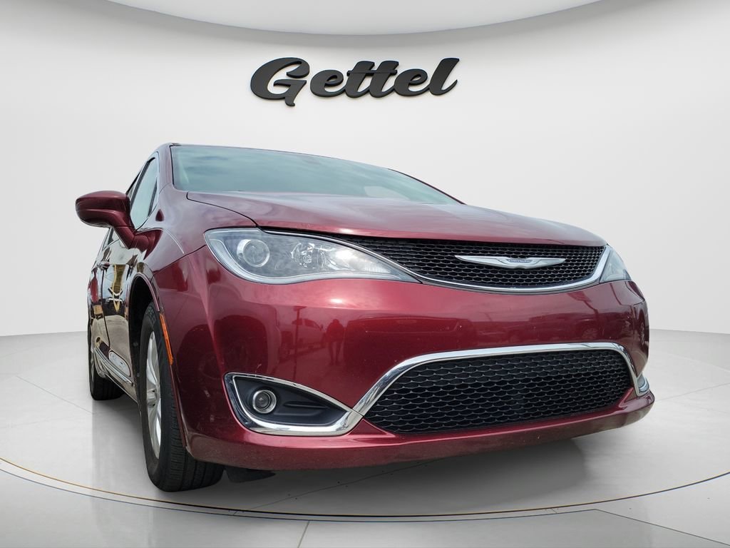 Used 2017 Chrysler Pacifica Touring-L with VIN 2C4RC1BG3HR703754 for sale in Punta Gorda, FL