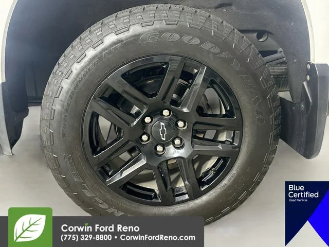 Certified Used 2023 Summit White Chevrolet Custom image 32